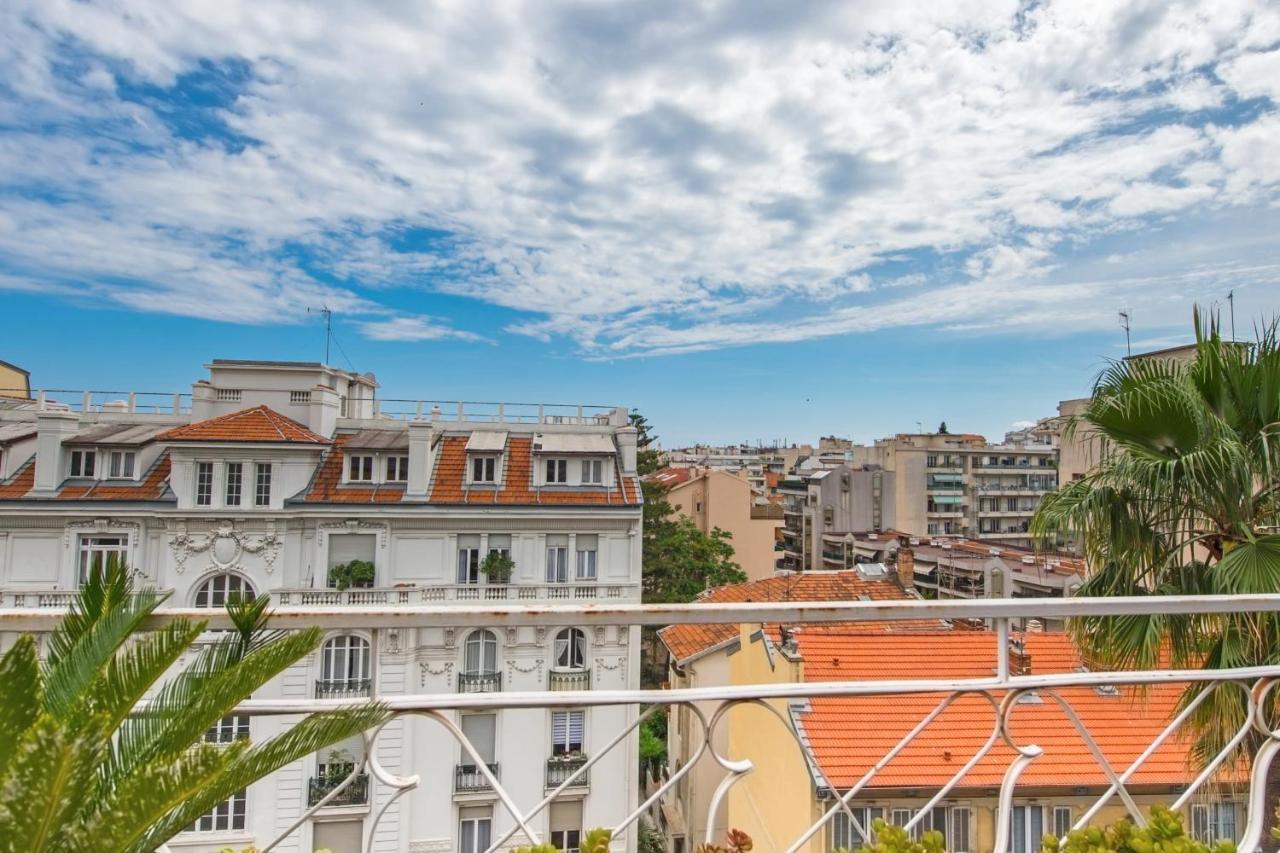 شقة Fleurs De Nice Furnished Flat المظهر الخارجي الصورة