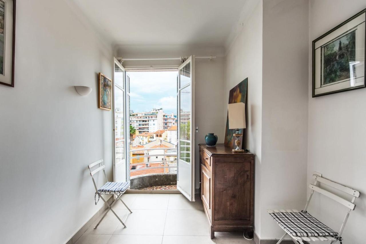 شقة Fleurs De Nice Furnished Flat المظهر الخارجي الصورة